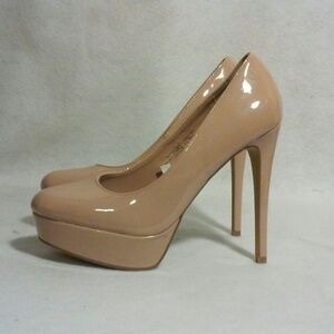 Vintage Y2k  Beige Faux Patent Platform Pumps, 40s Pinup Girl Style Size…